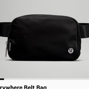 Lululemon Everywhere Belt Bag